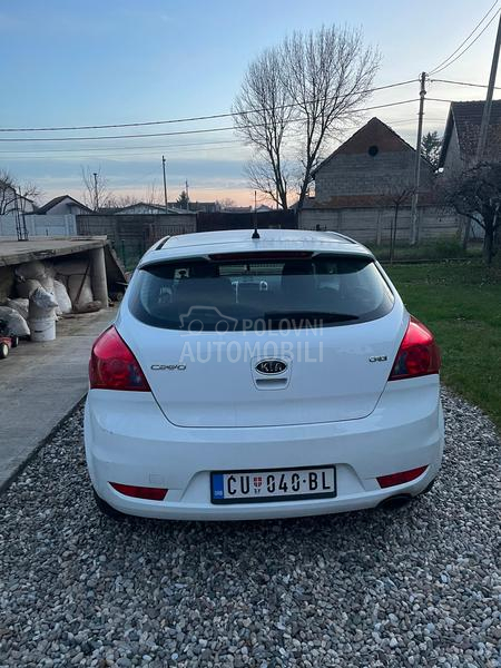 Kia cee`d 