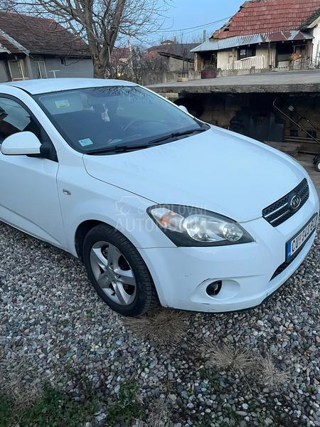 Kia cee`d 