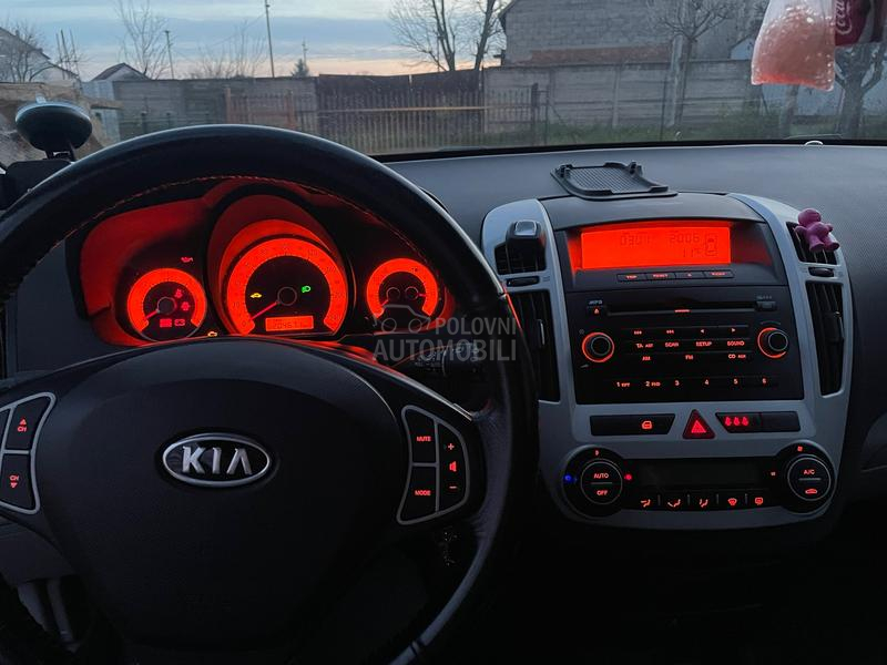 Kia cee`d 