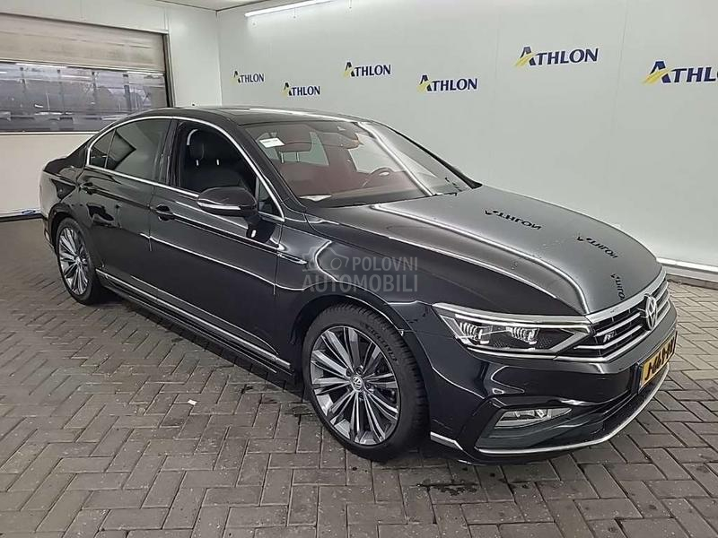 Volkswagen Passat B8 1.5 TSI R-LINE DSG