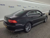 Volkswagen Passat B8 1.5 TSI R-LINE DSG