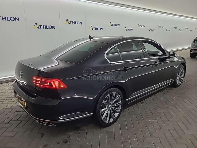 Volkswagen Passat B8 1.5 TSI R-LINE DSG