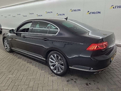 Volkswagen Passat B8 1.5 TSI R-LINE DSG