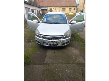 Opel Astra H 