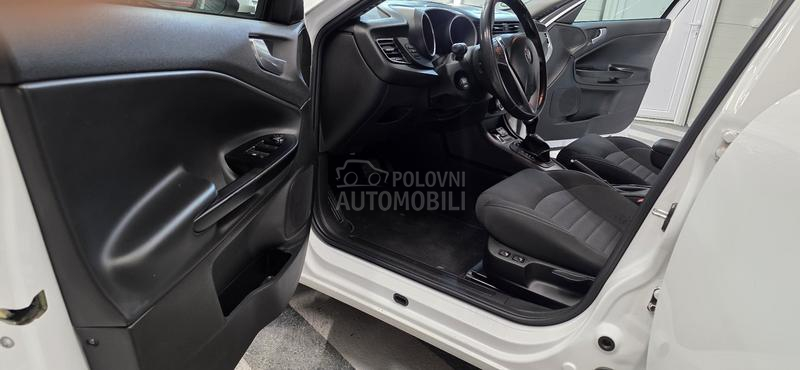 Alfa Romeo Giulietta 2.0jtdm nov nov
