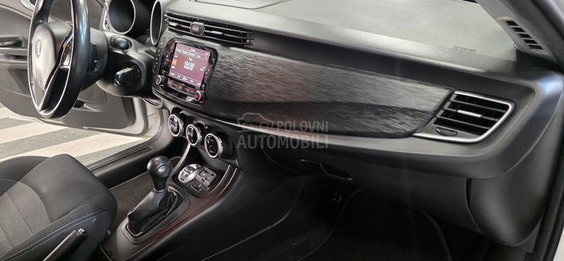 Alfa Romeo Giulietta 2.0jtdm nov nov