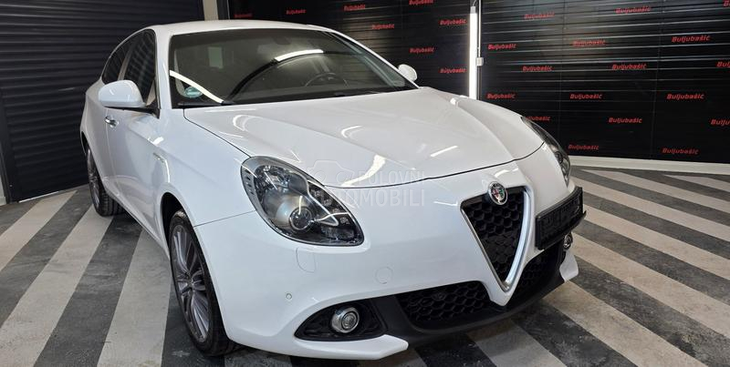 Alfa Romeo Giulietta 2.0jtdm nov nov