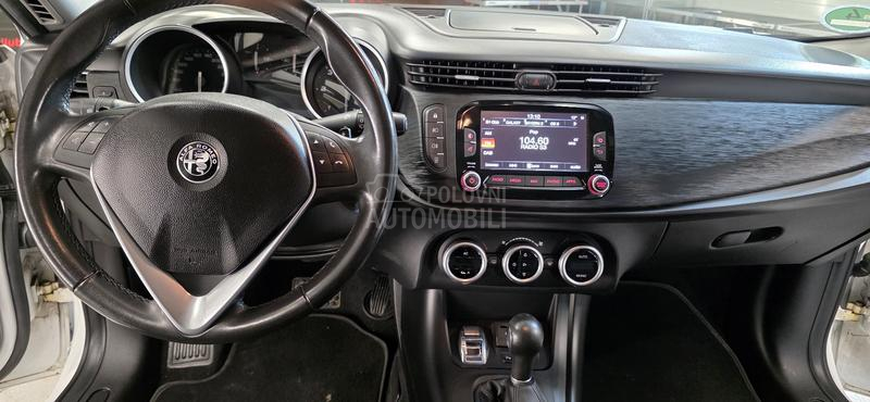 Alfa Romeo Giulietta 2.0jtdm nov nov