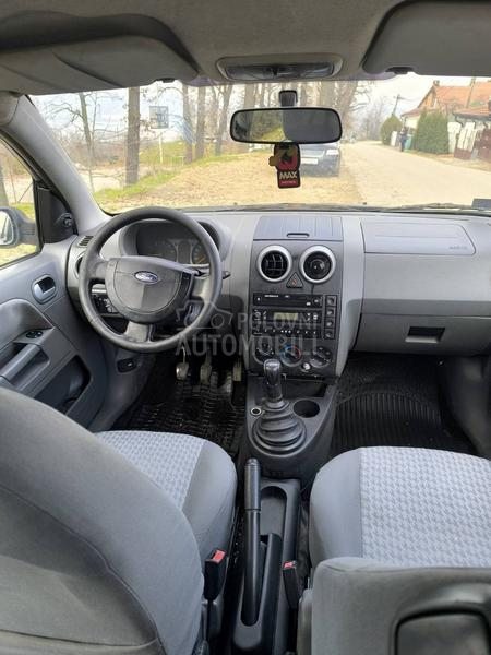 Ford Fusion 1.4 TDCI