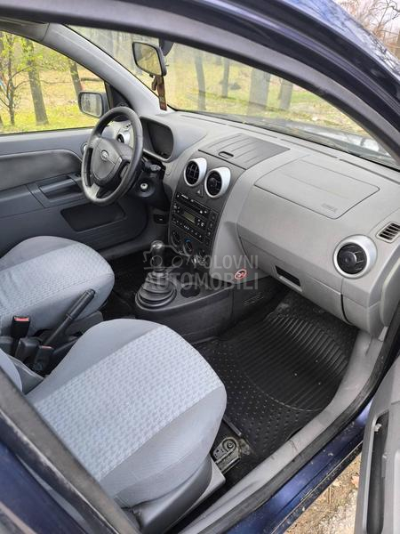 Ford Fusion 1.4 TDCI