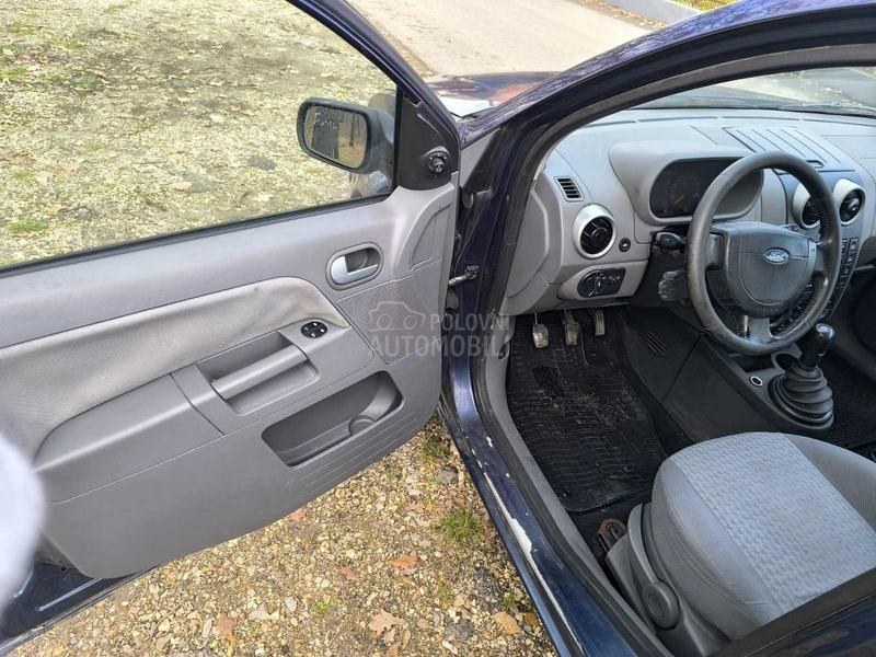 Ford Fusion 1.4 TDCI