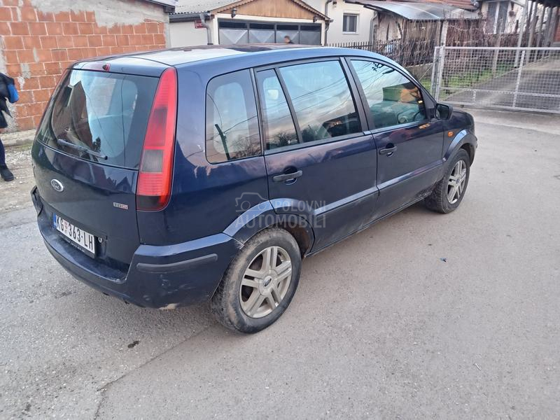 Ford Fusion 1.4 TDCI