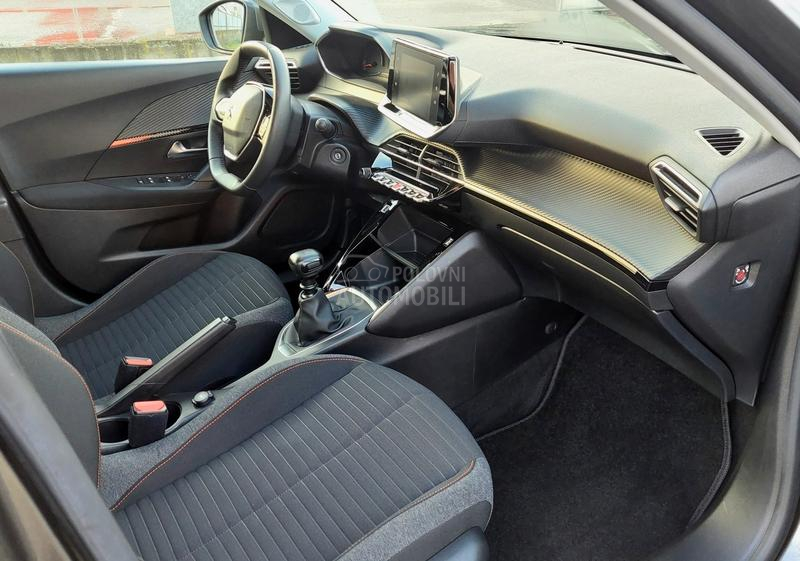 Peugeot 2008 ACTIVE BUSINESS