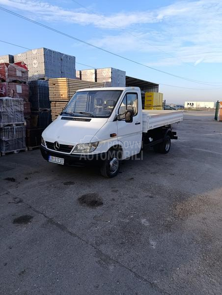 Mercedes Benz Sprinter