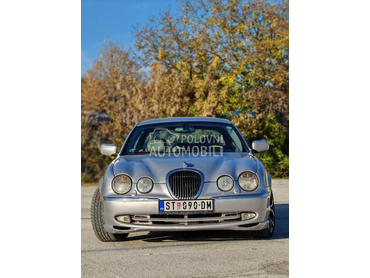 Jaguar S-Type 
