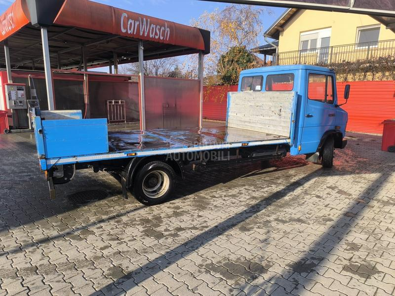 Mercedes Benz Vario 609D