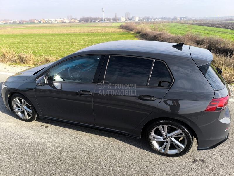 Volkswagen Golf 8 R LINE 2.0 TDI