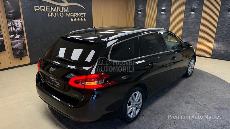 Peugeot 308 //1.6 HDI/PANO/KAM