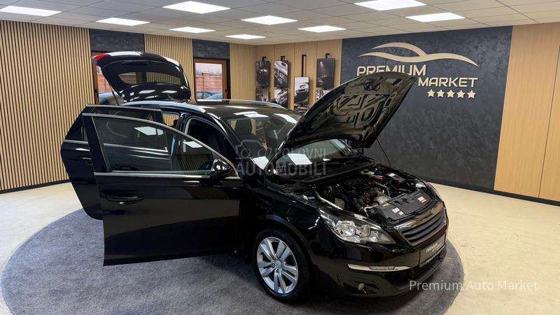 Peugeot 308 //1.6 HDI/PANO/KAM