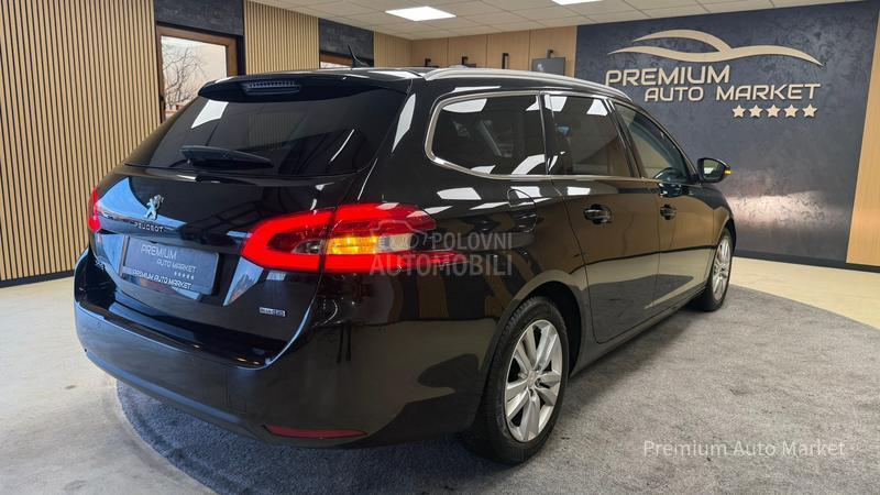 Peugeot 308 //1.6 HDI/PANO/KAM