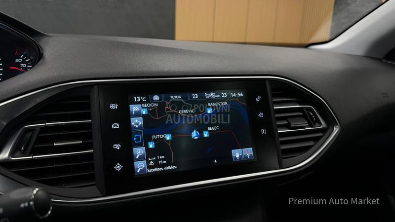 Peugeot 308 //1.6 HDI/PANO/KAM