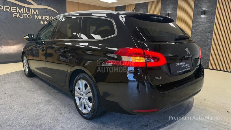 Peugeot 308 //1.6 HDI/PANO/KAM