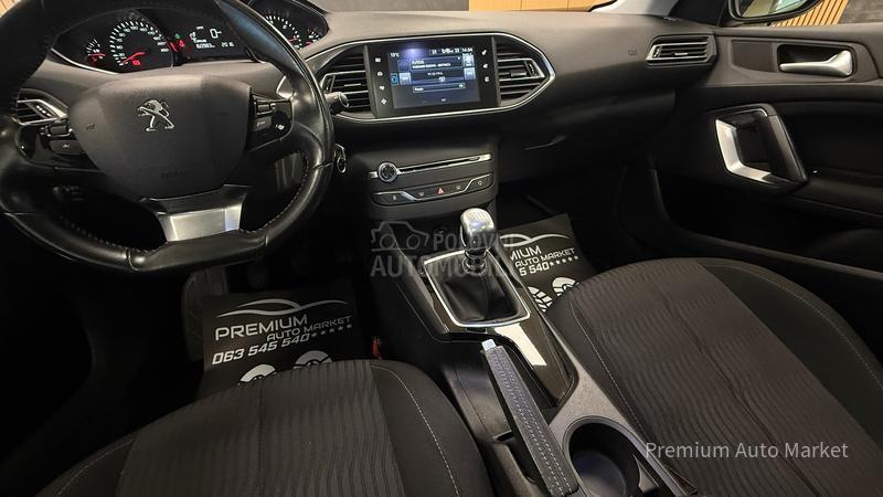 Peugeot 308 //1.6 HDI/PANO/KAM