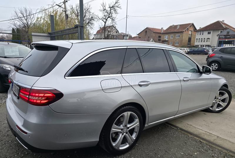 Mercedes Benz E 220 2.0 A.U.T.O.M.A.T.I