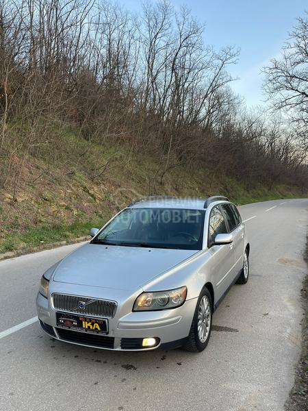 Volvo V50 PARTIKLE OPREMA