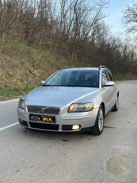 Volvo V50 PARTIKLE OPREMA