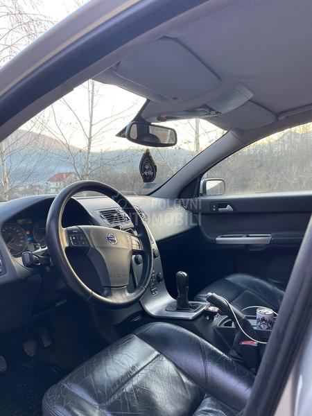 Volvo V50 PARTIKLE OPREMA