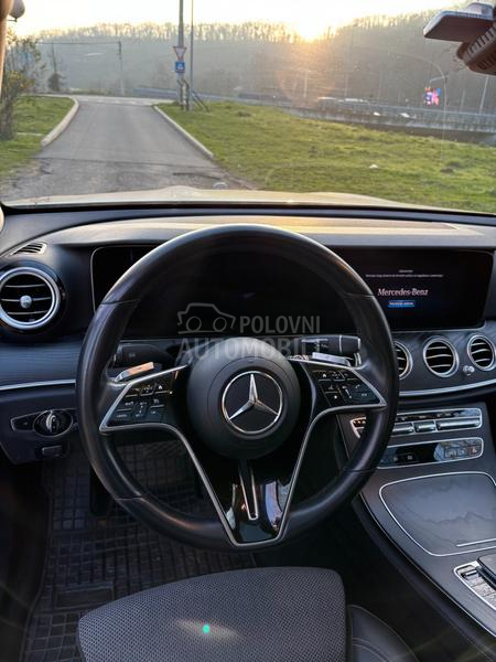 Mercedes Benz E 300 E300d 4MATIC