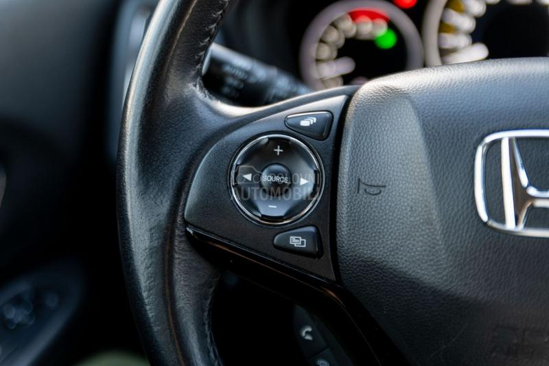Honda HR-V 1.6i D-TEC/MT/NAV