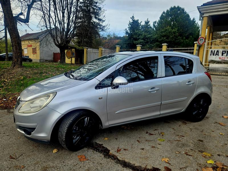 Opel Corsa D 1.3 CDTI LUTKAA