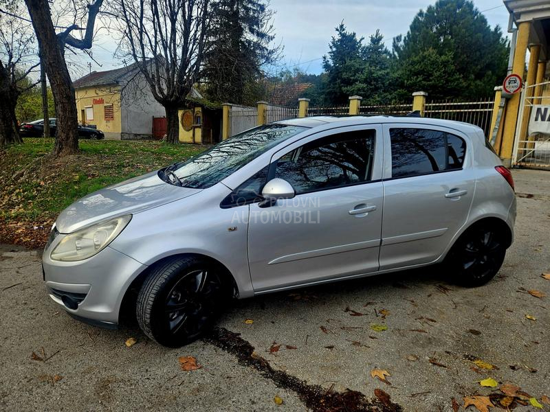 Opel Corsa D 1.3 CDTI LUTKAA