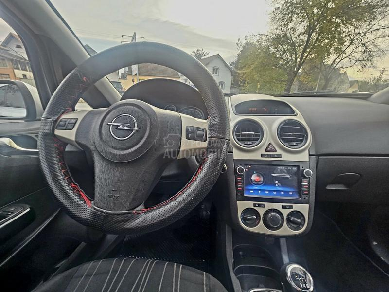 Opel Corsa D 1.3 CDTI LUTKAA