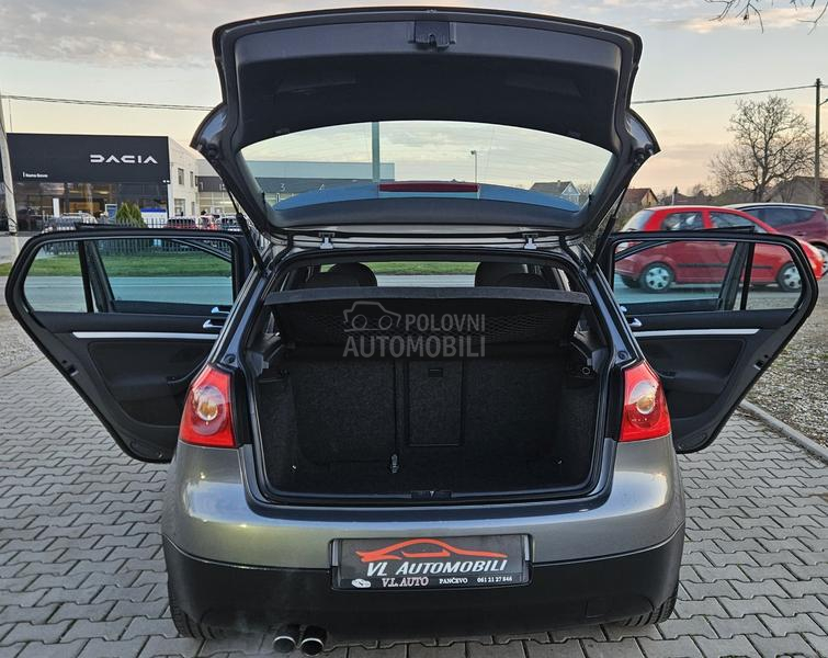 Volkswagen Golf 5 2.0 FSI G.T.I