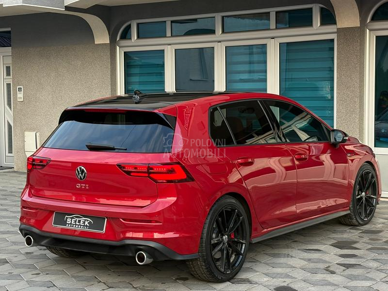 Volkswagen Golf 8 GTI