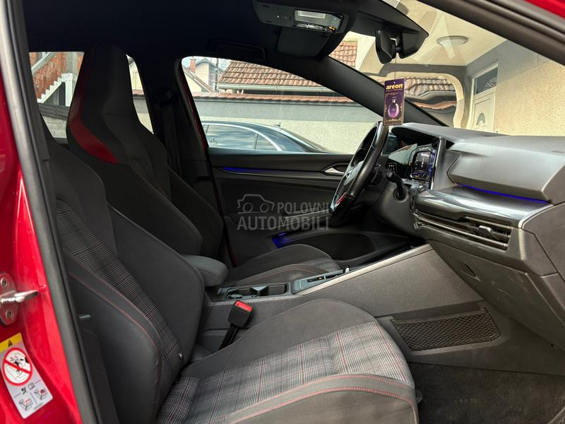 Volkswagen Golf 8 GTI