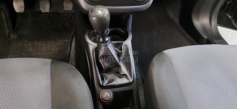 Fiat Grande Punto 1.2b kaonov