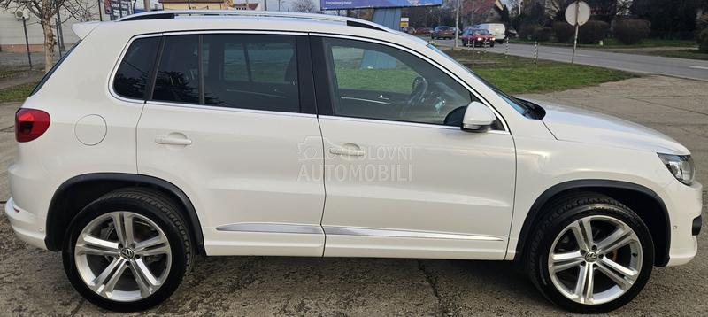 Volkswagen Tiguan 2.0TDI R-LINE 4MOT