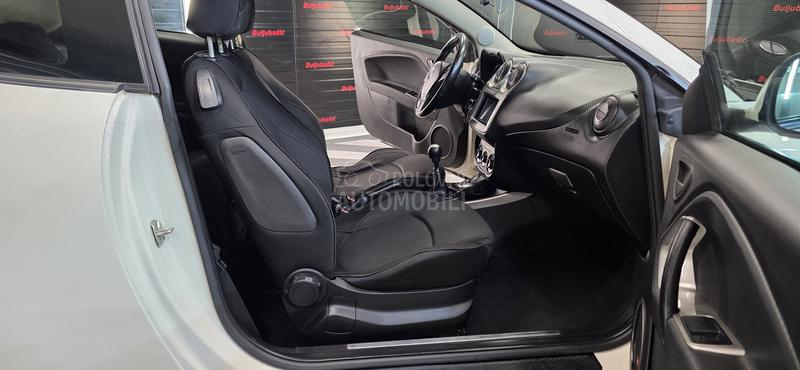 Alfa Romeo MiTo 1.4b t.o.p