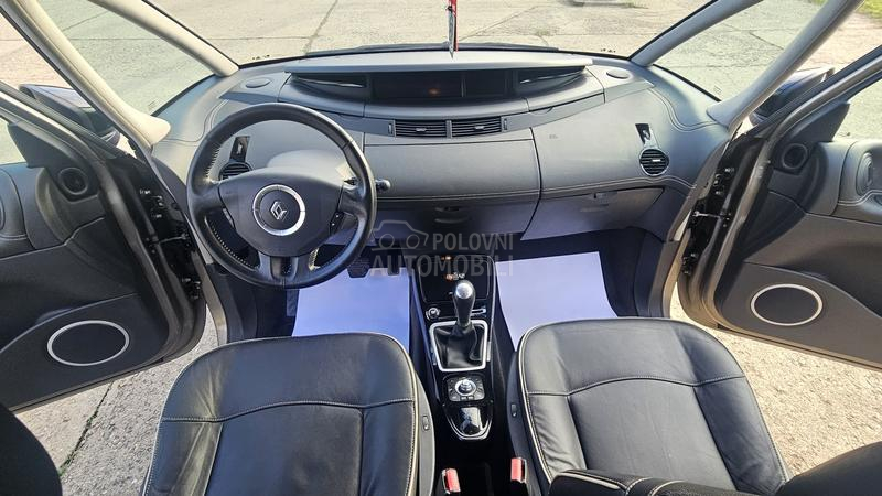 Renault Espace 2.0DCI INITIALE