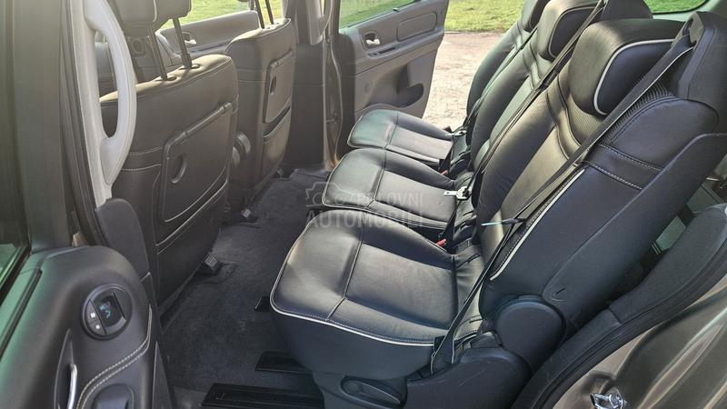 Renault Espace 2.0DCI INITIALE