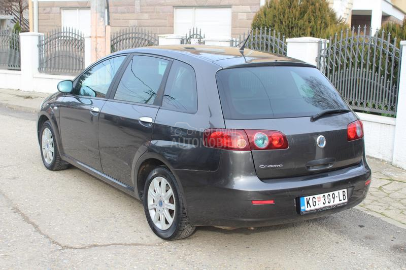 Fiat Croma 1.9mJet niska polisa
