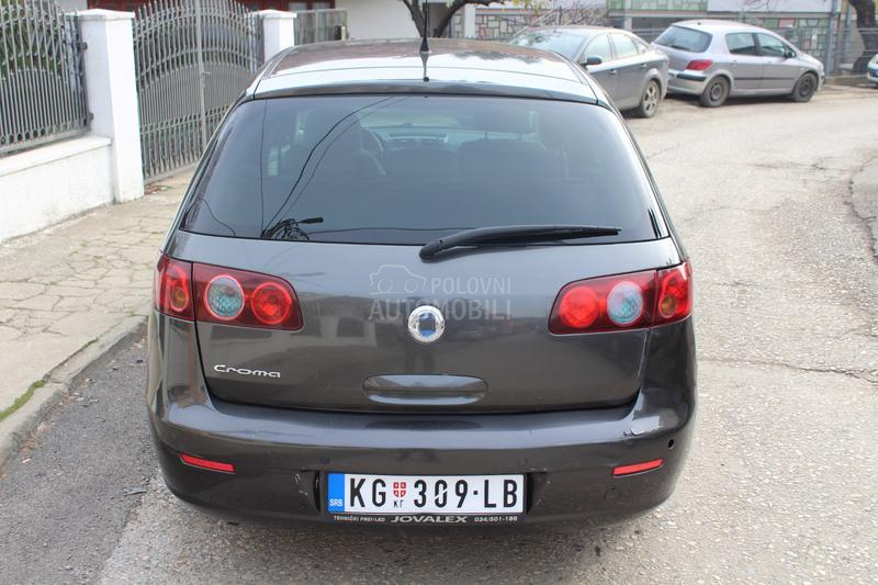Fiat Croma 1.9mJet niska polisa