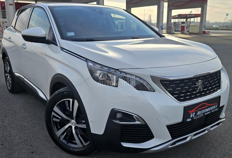 Peugeot 3008 1.5HDI ALLURE