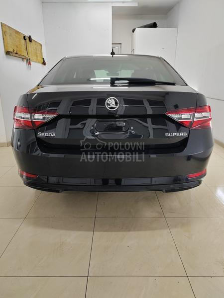 Škoda Superb Virtuelna