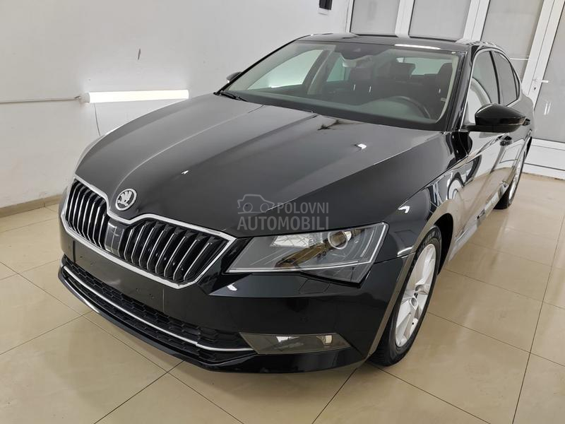 Škoda Superb Virtuelna