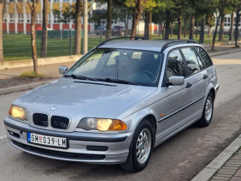 BMW 320 